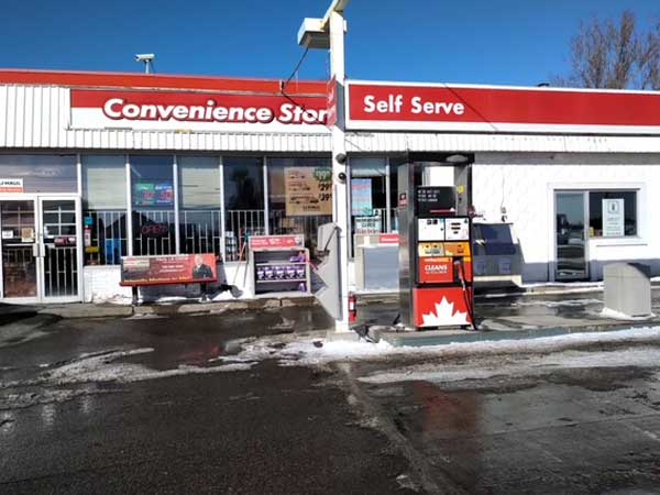 Petro-Canada & Car Wash - Chelmsford